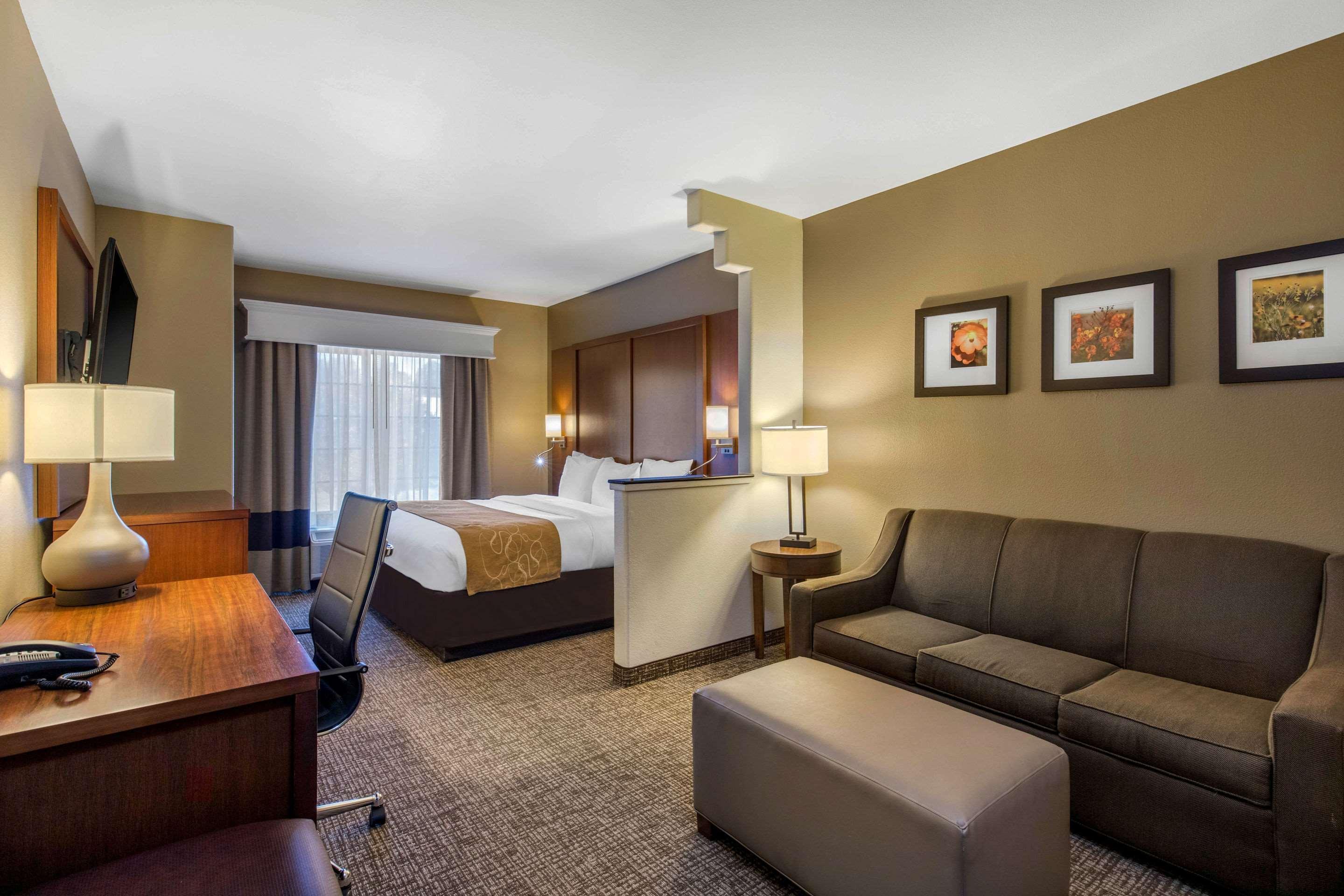 Comfort Suites Маршалл Экстерьер фото