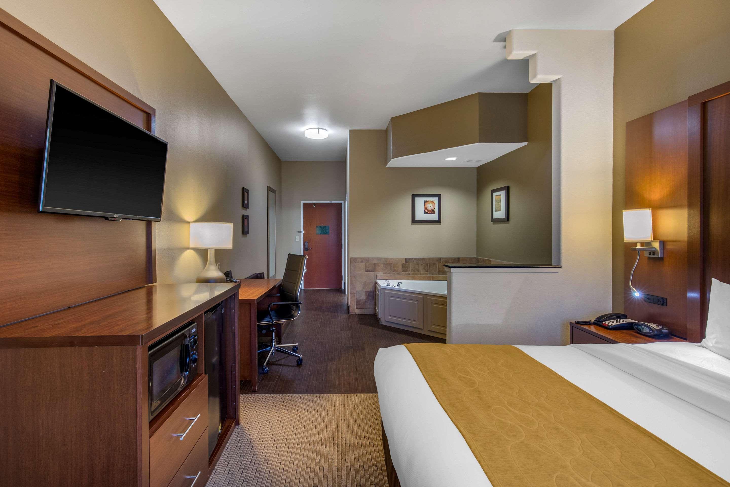 Comfort Suites Маршалл Экстерьер фото